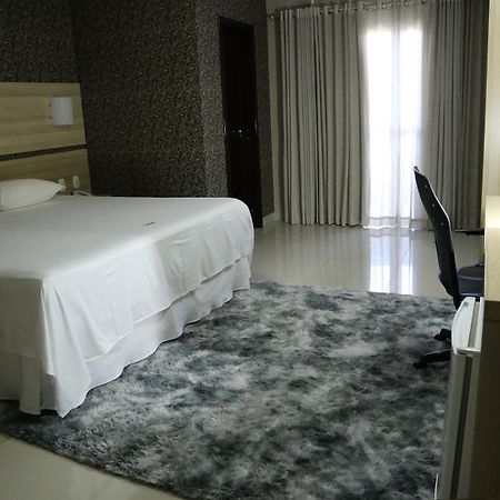 Tezla Hotel Primavera do Leste Bagian luar foto